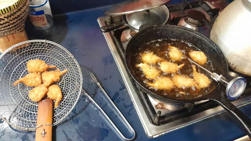 cooking prawn cutlets